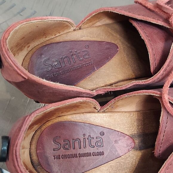 Sanita Theodora Clogs wooden heels red Sz 36/5.5-6 - Picture 10 of 13